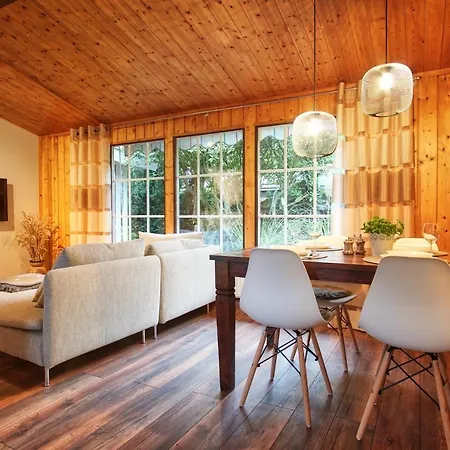 펜션 Homefy - Schwanennest Am Haddorfer *